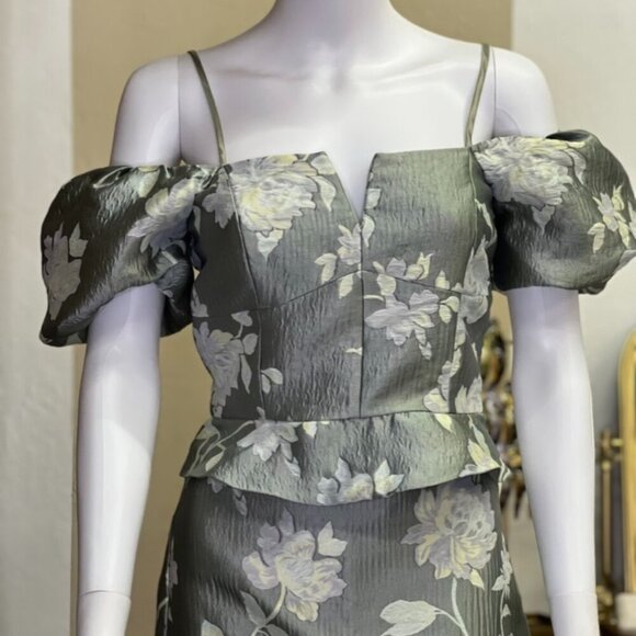 Maura Top - Picture 1 of 9